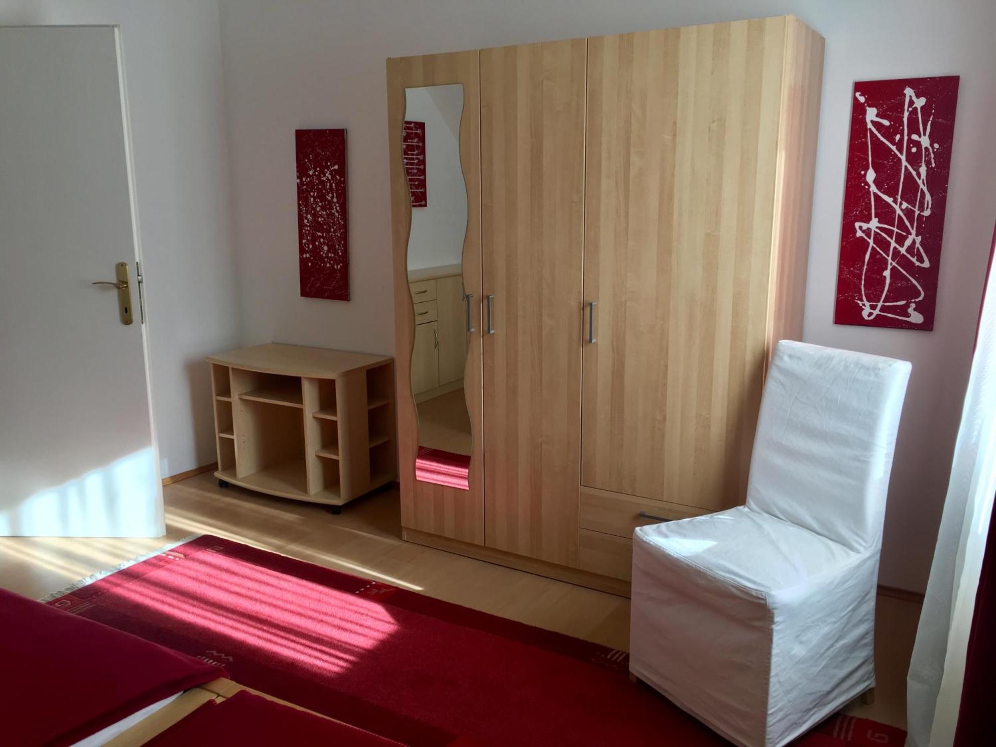 Goesser Bachgasslhof -- Bed And Breakfast -- Apartments Leoben  Buitenkant foto