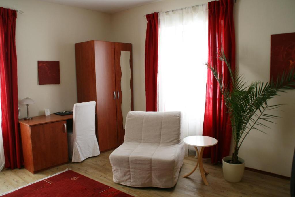 Goesser Bachgasslhof -- Bed And Breakfast -- Apartments Leoben  Kamer foto