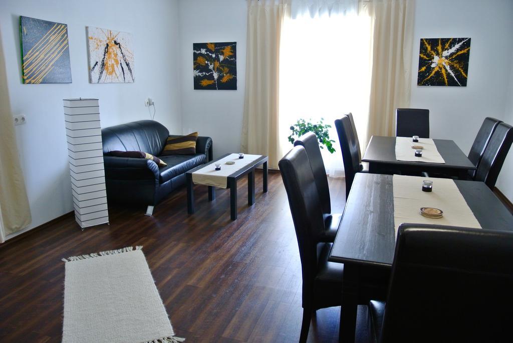 Goesser Bachgasslhof -- Bed And Breakfast -- Apartments Leoben  Buitenkant foto