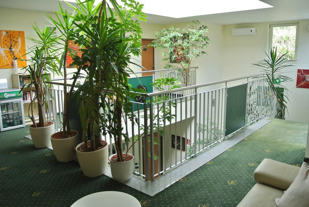 Goesser Bachgasslhof -- Bed And Breakfast -- Apartments Leoben  Buitenkant foto